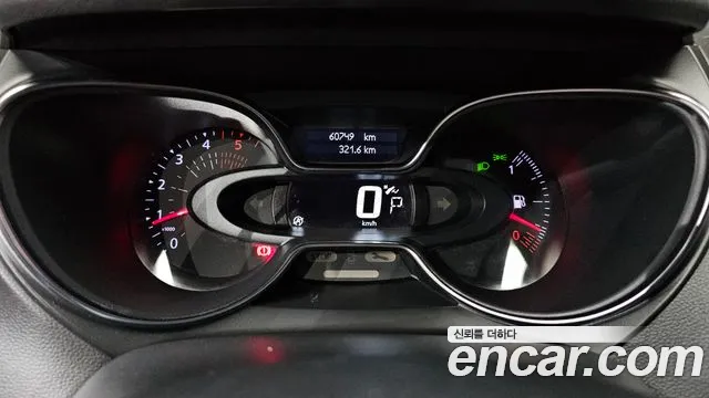 2018 Renault-KoreaSamsung QM3 RE, photograph 11