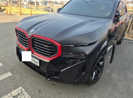 2023 BMW XM, photograph 4
