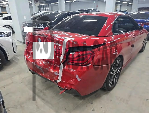 2018 BMW 430i Convertible, photograph 2