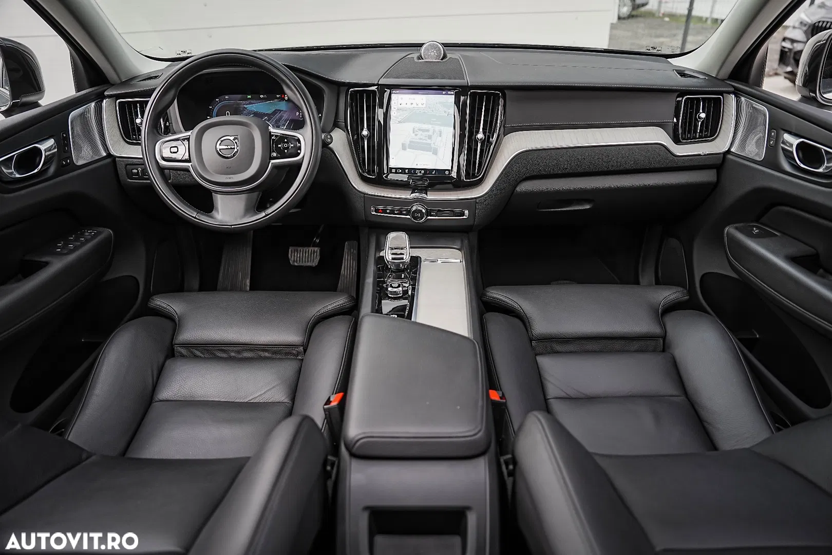 2021 Volvo XC 60 Recharge T6 Twin Engine eAWD Inscription Expression, photograph 9