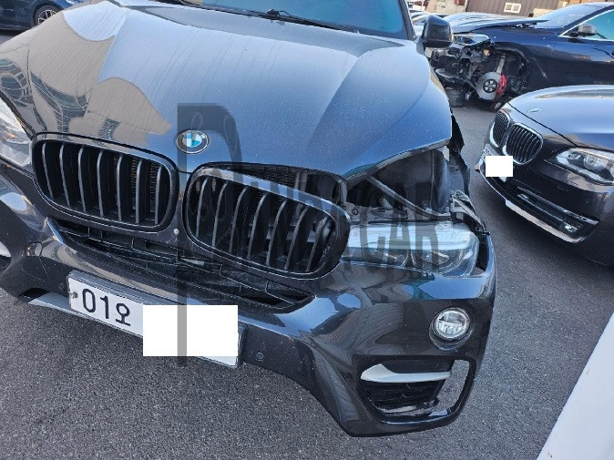 2017 BMW X6 xDrive30d, photograph 3