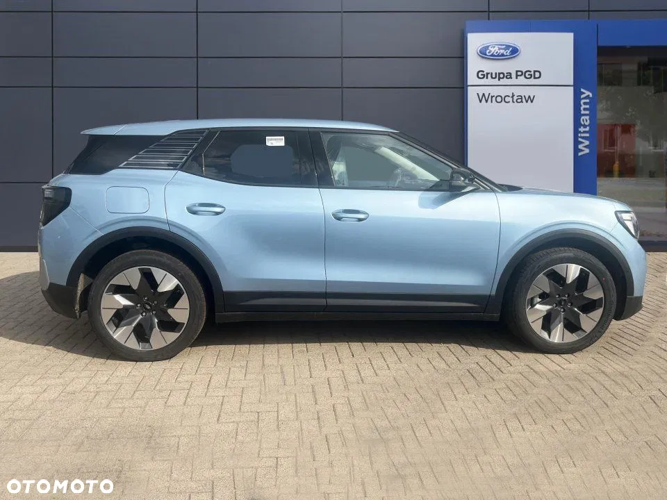 2025 Ford Explorer, photograph 5