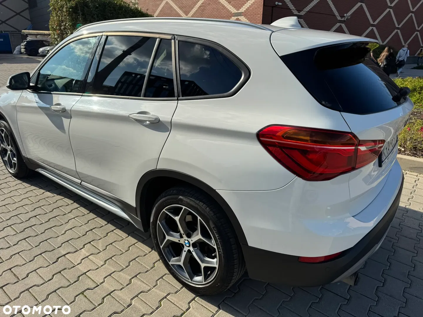 2017 BMW X1 xDrive20i xLine, photograph 4
