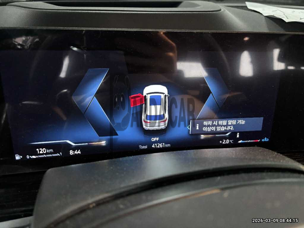 2024 BMW X5 xDrive30d, photograph 2