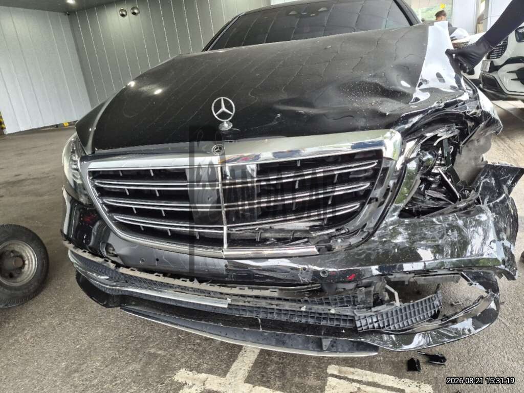 2019 Mercedes-Benz S350 L, photograph 1
