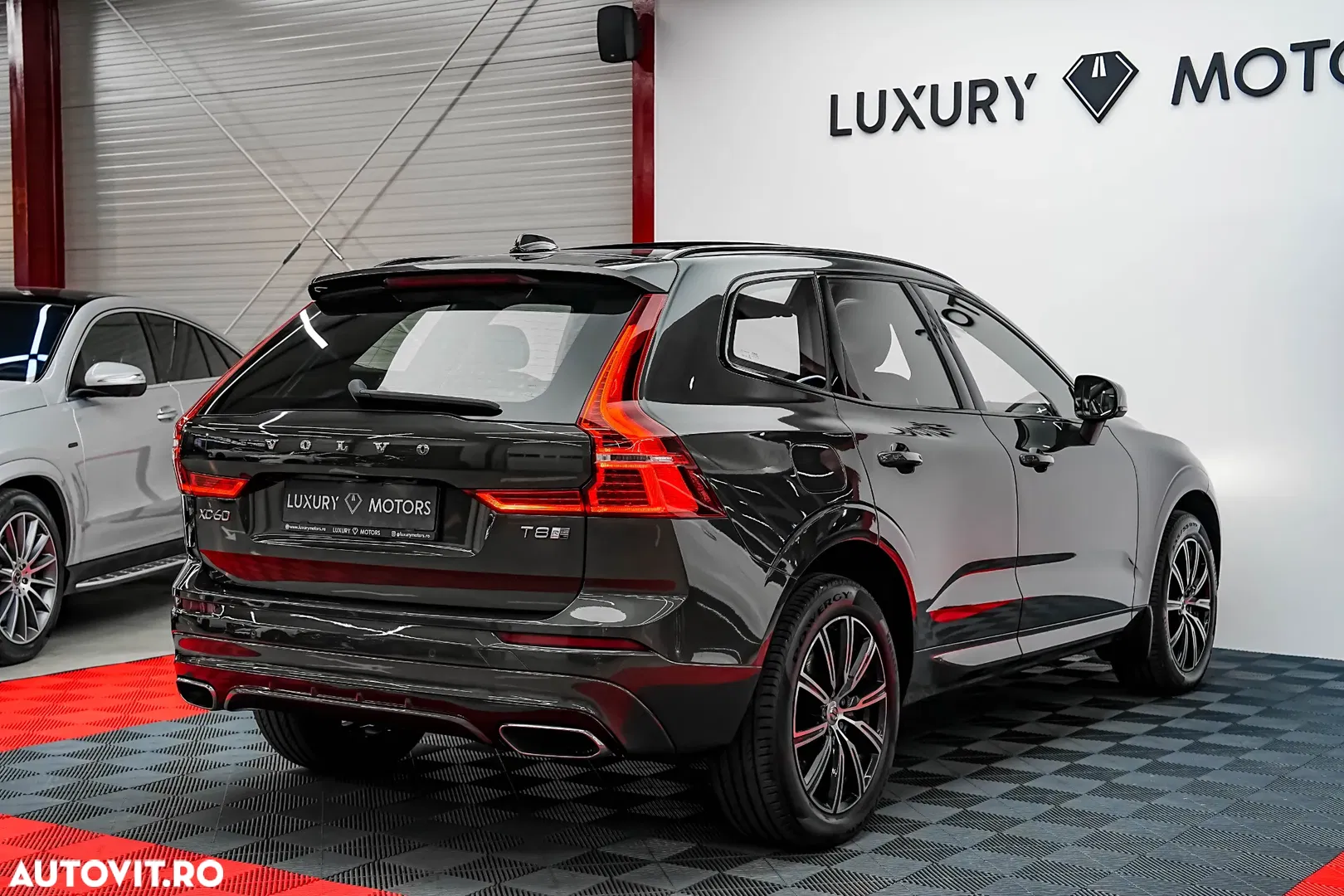 2020 Volvo XC 60 T8 Twin Engine AWD Geartronic RDesign, photograph 11