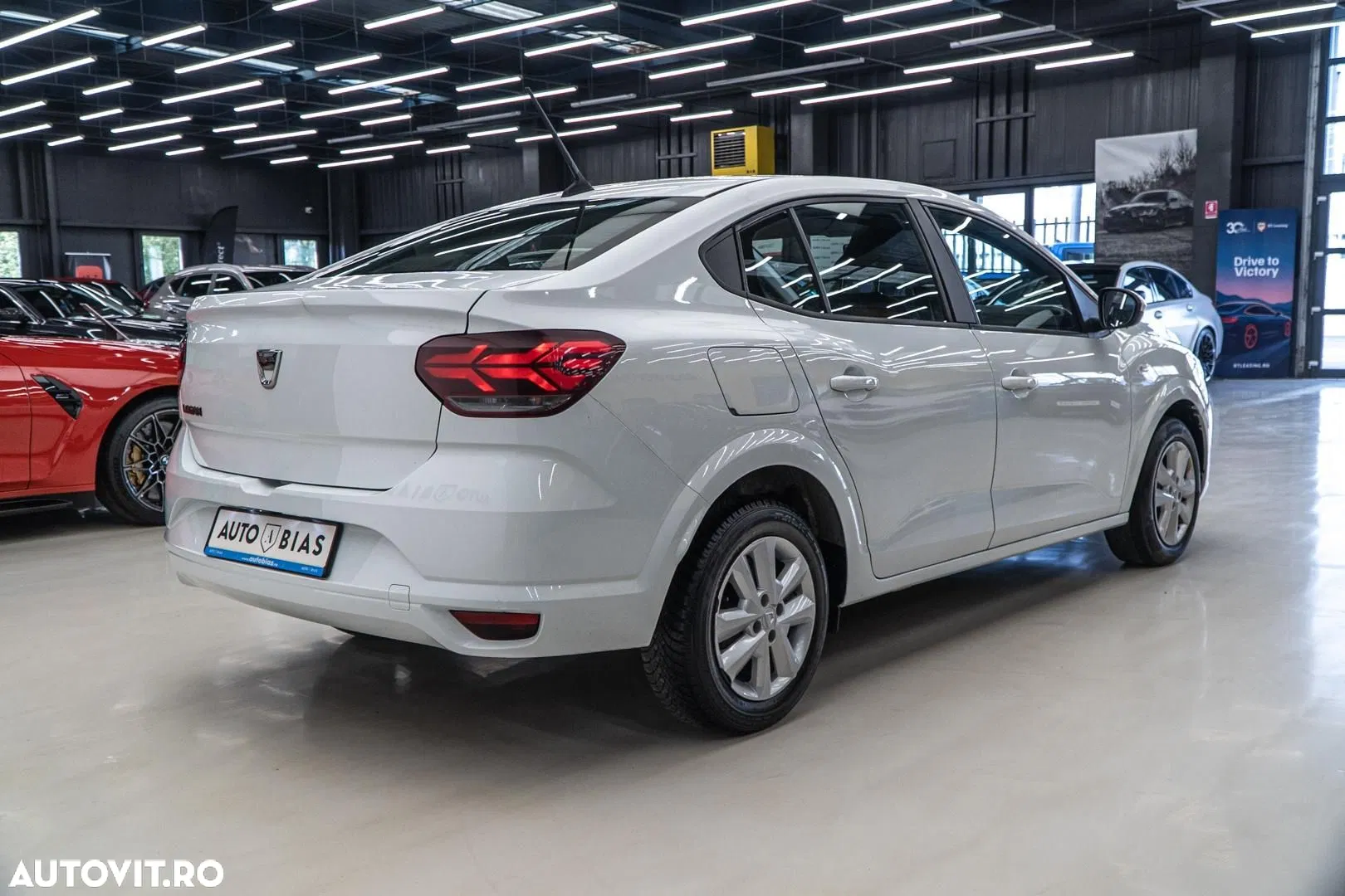 2021 Dacia Logan TCe 90 MT6 Prestige, photograph 7