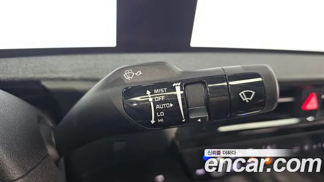 2022 Kia EV6 Long Range, photograph 2