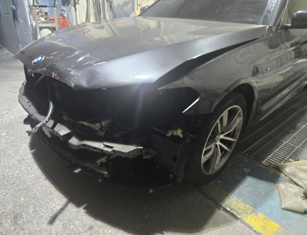 2017 BMW 520d, photograph 3