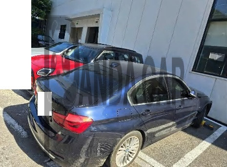 2017 BMW 320i, photograph 1