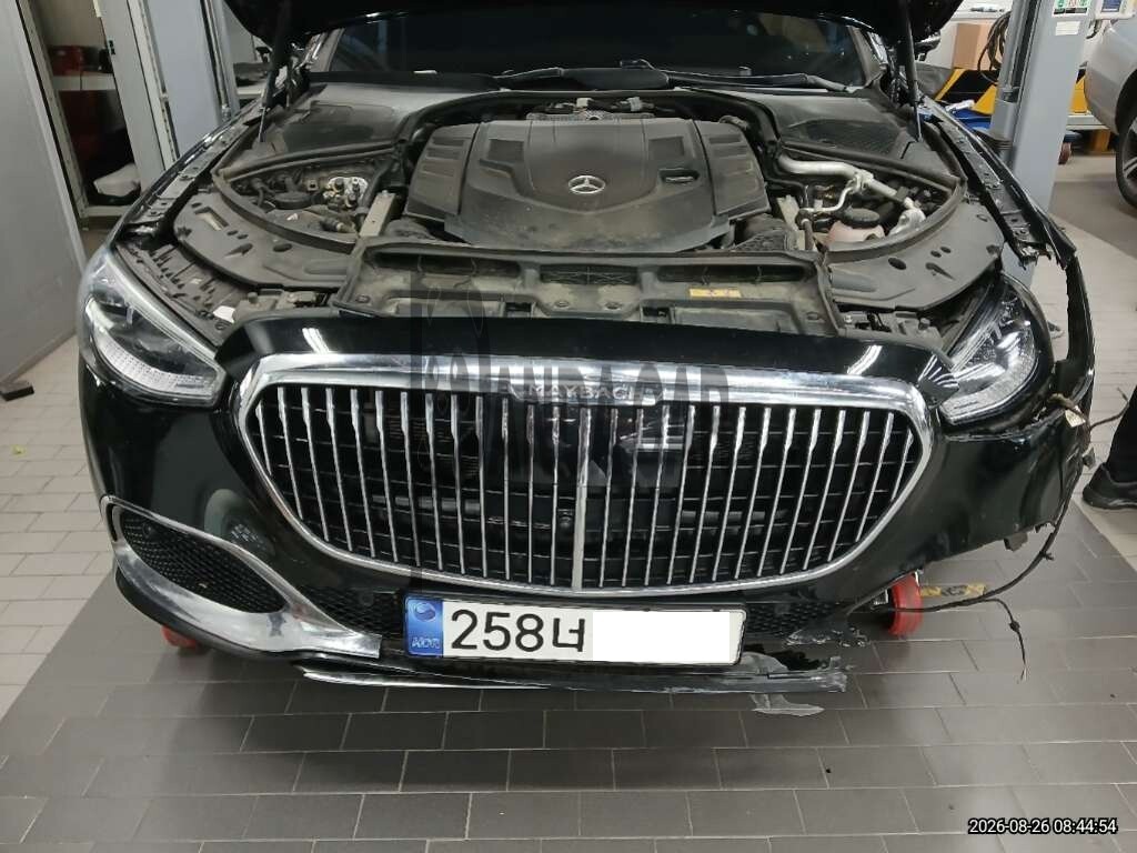 2022 Mercedes-Benz Mercedes-Maybach S580 4MATIC, photograph 1