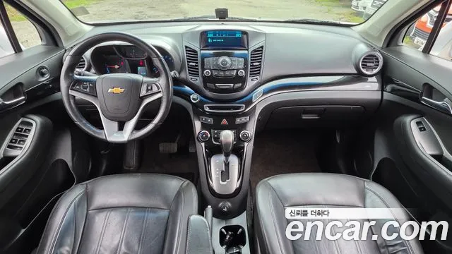 2011 ChevroletGMDaewoo Orlando 2.0 Diesel LTZ, photograph 8