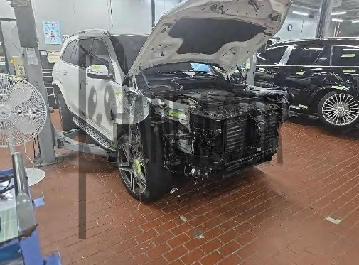 2022 Mercedes-Benz GLS400 d 4MATIC, photograph 3