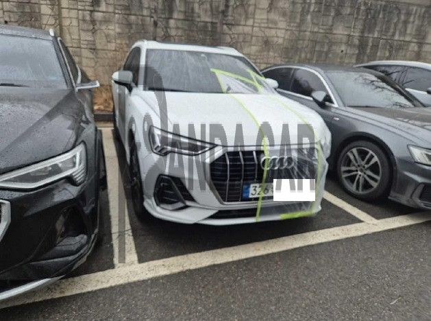 2023 Audi Q3 35 TDI, photograph 1