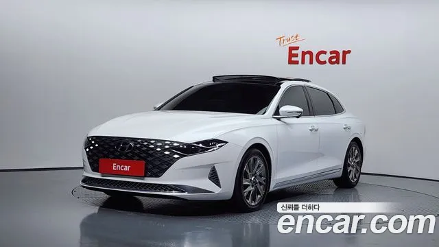 2021 Hyundai Grandeur Calligraphy, photograph 4