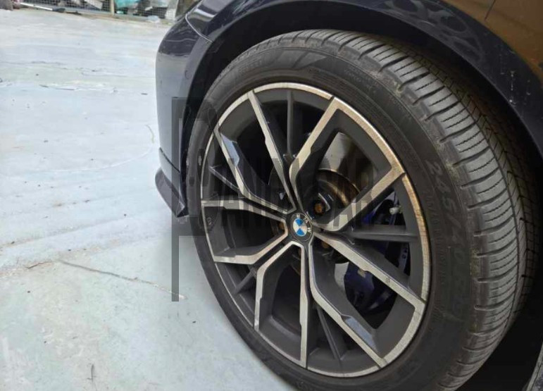 2023 BMW 530i xDrive, photograph 4