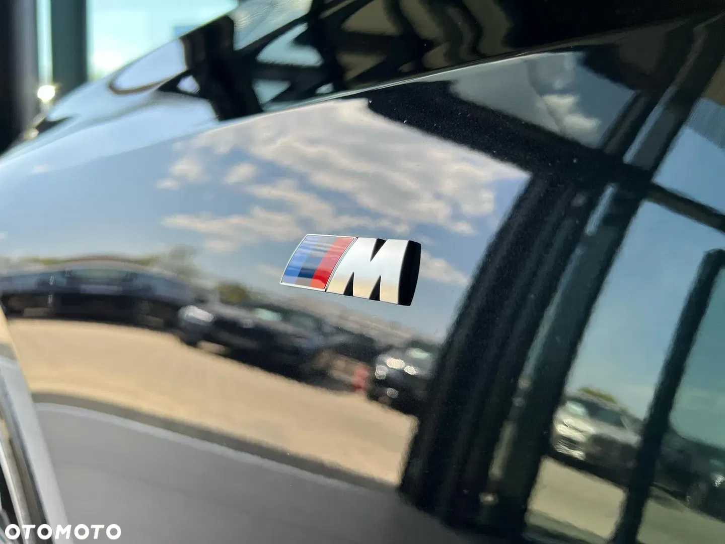 2025 BMW Seria 3, photograph 10