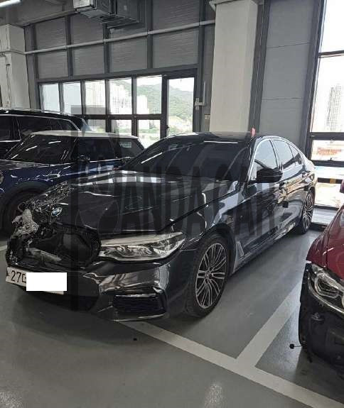 2018 BMW 530i, photograph 2