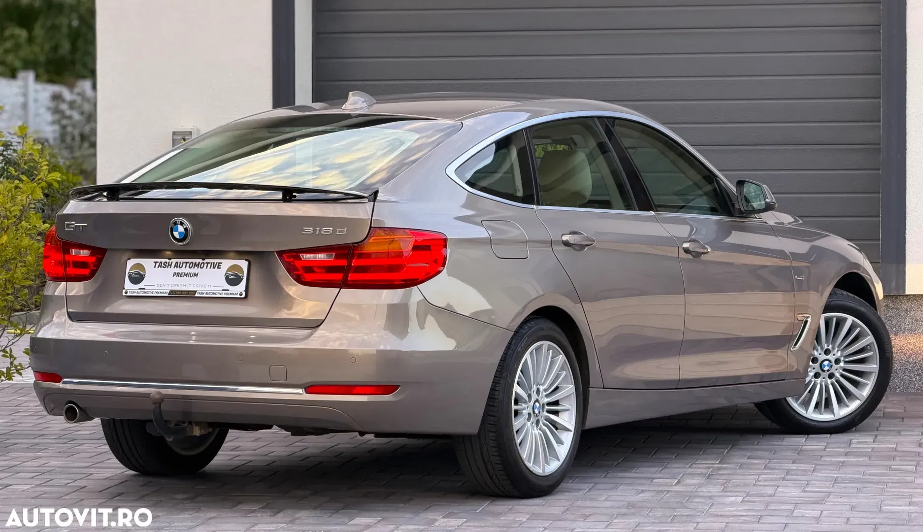 2014 BMW Seria 3 318d Aut. Luxury Line, photograph 7