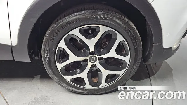 2018 Renault-KoreaSamsung QM3 RE, photograph 7