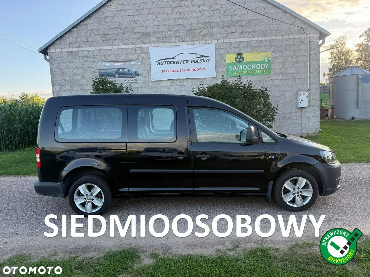 2011 Volkswagen Caddy, photograph 1