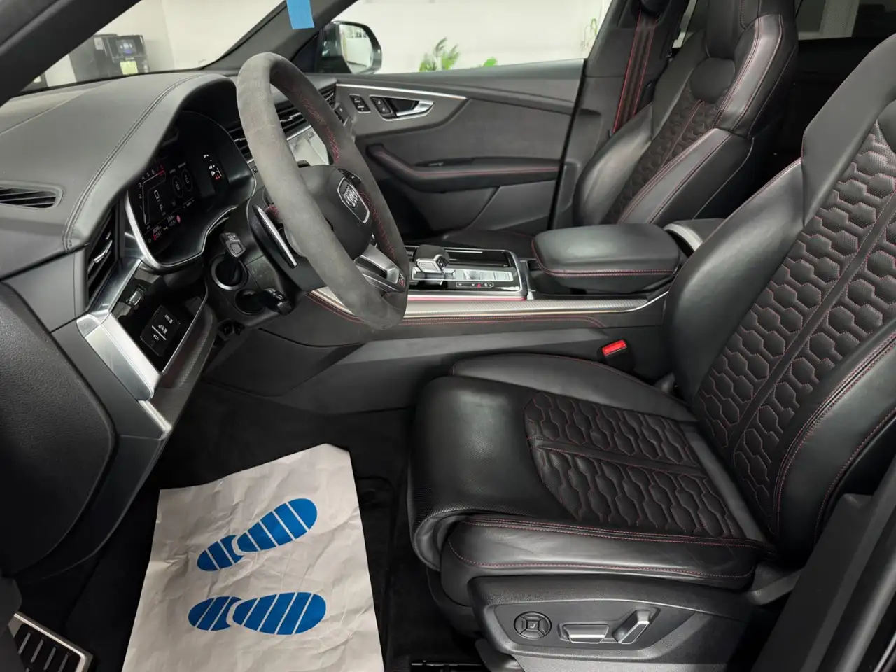2024 Audi RS Q8 4.0 TFSI quattro *PANO*MATRIX*B&O*AGA, photograph 9