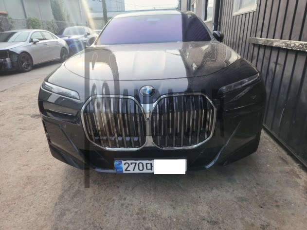 2025 BMW 740d xDrive, photograph 4