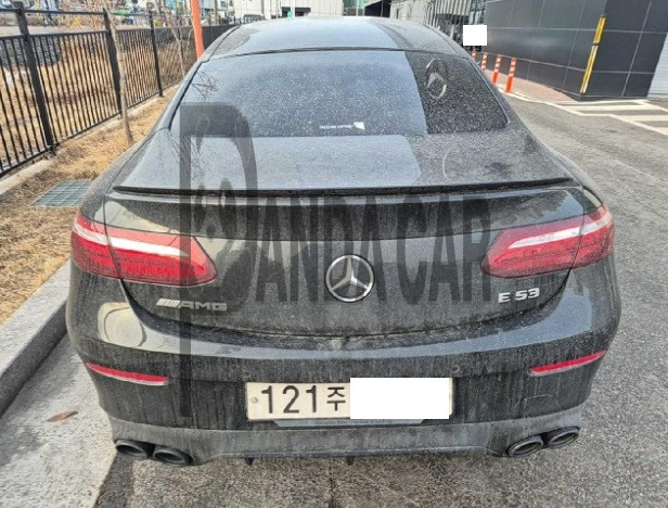 2023 Mercedes-Benz MercedesAMG E53 4MATIC + Coupe, photograph 2