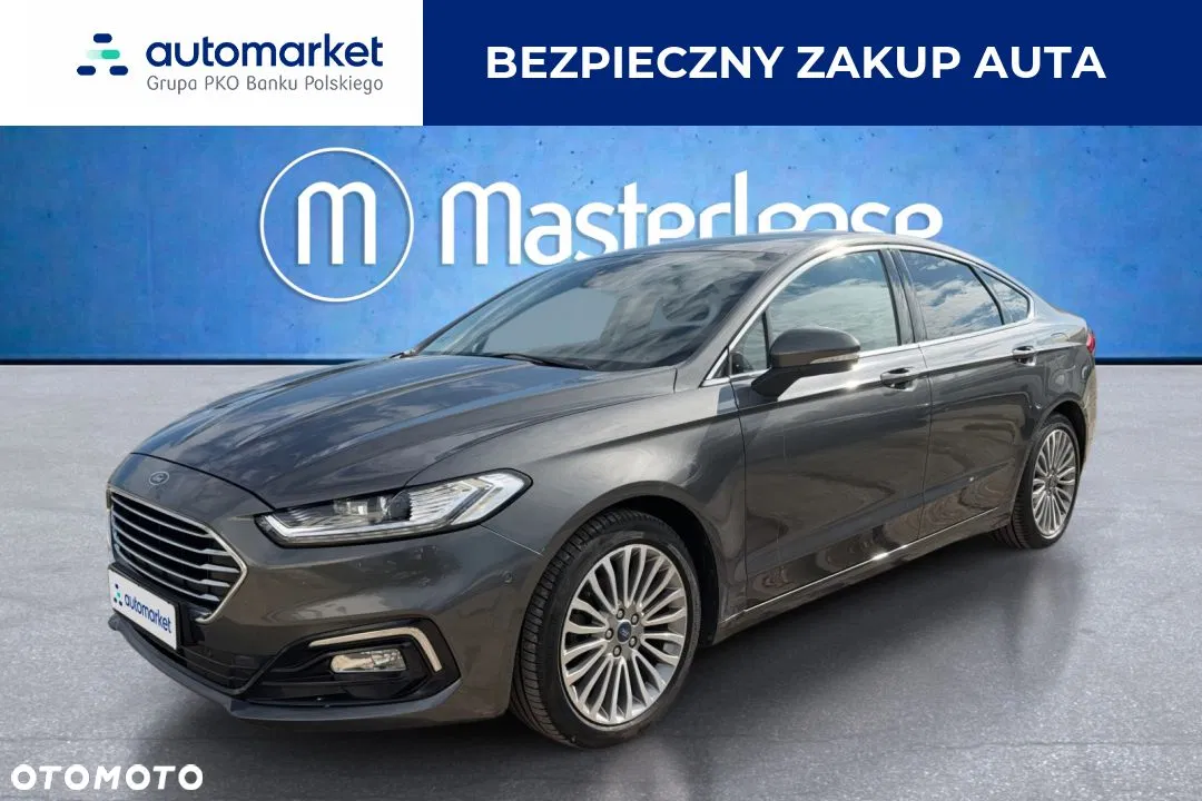 Ford Mondeo — photo 1 of 20