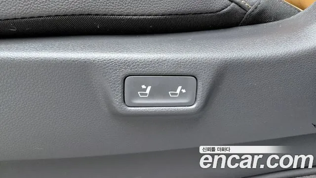 2022 Kia Canival Gasoline 9-Seater Noblesse, photograph 10