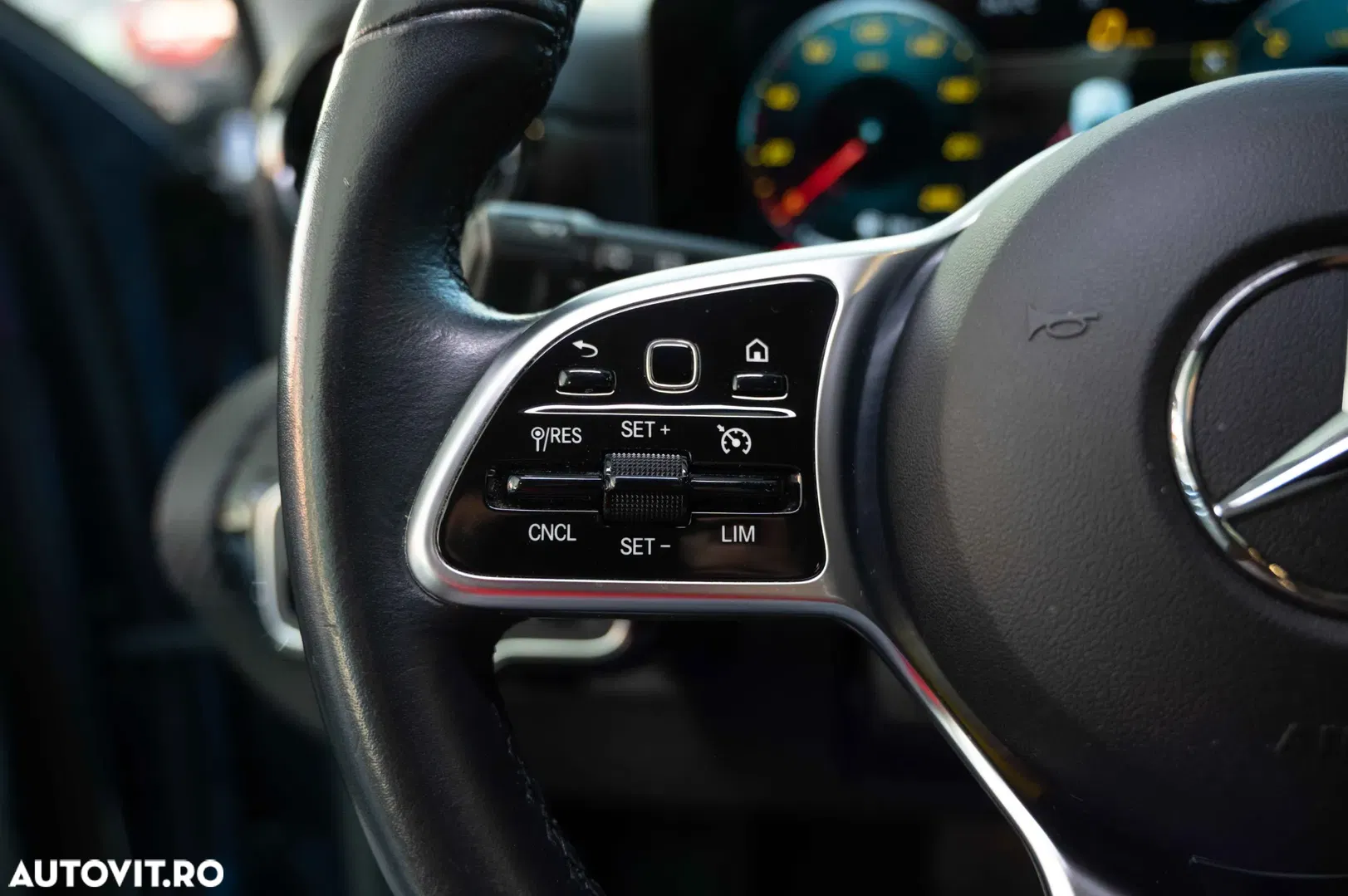 2020 Mercedes-Benz A 180 d 7G-DCT Edition 2020, photograph 8
