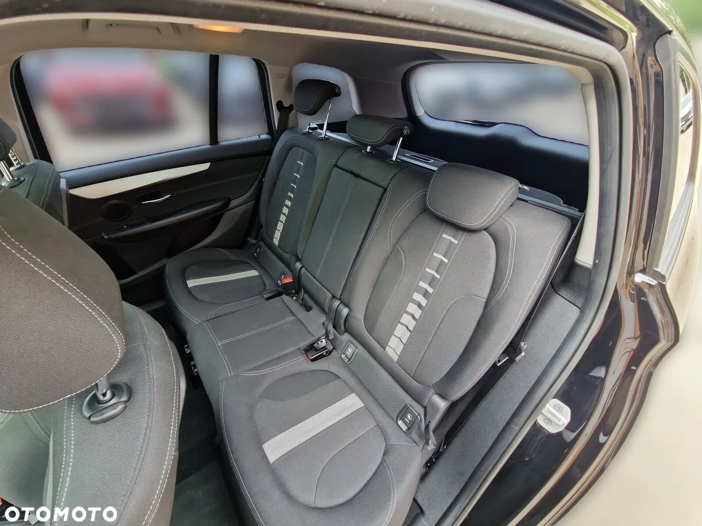 2022 BMW Seria 2, photograph 11