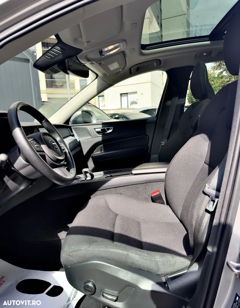 2021 Volvo XC 60 Recharge T6 Twin Engine eAWD Inscription Expression, photograph 10