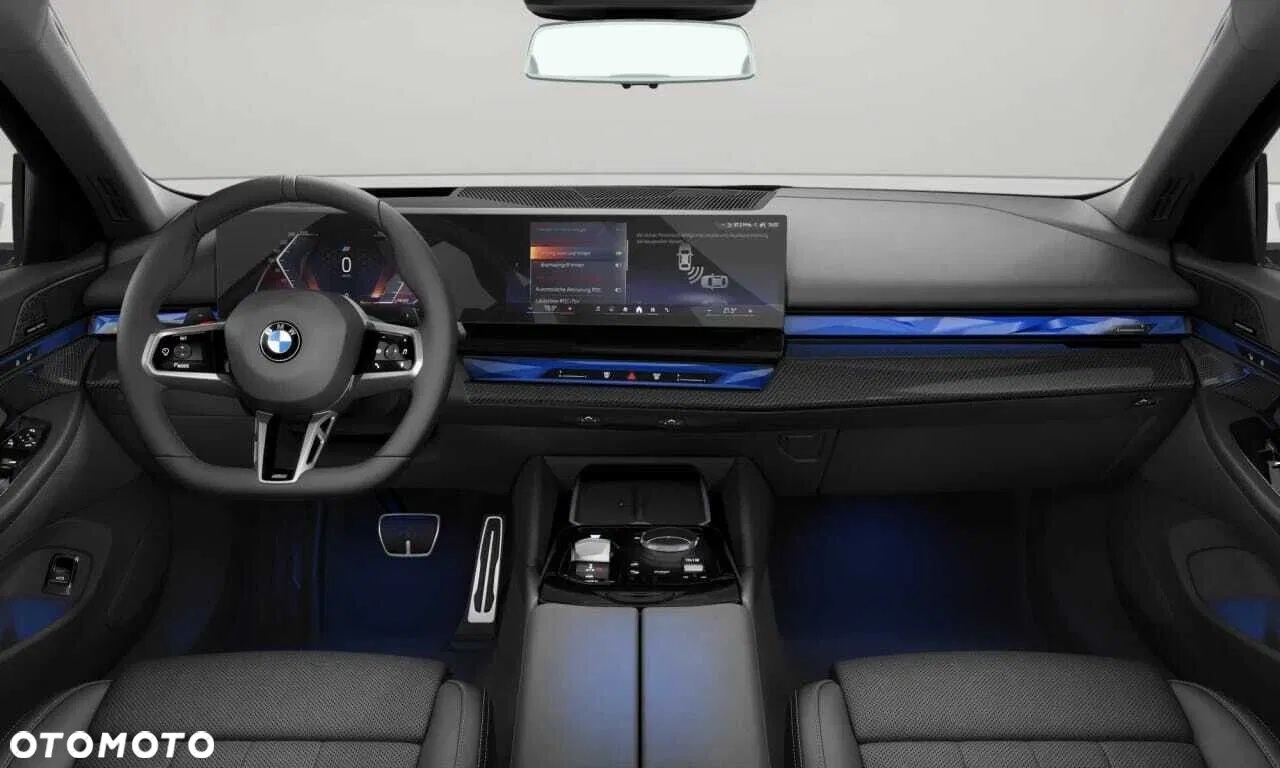 2025 BMW Seria 5 520d xDrive mHEV M Sport, photograph 10