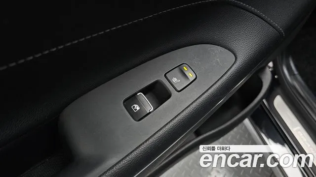 Hyundai Grandeur Exclusive — photo 1 of 33