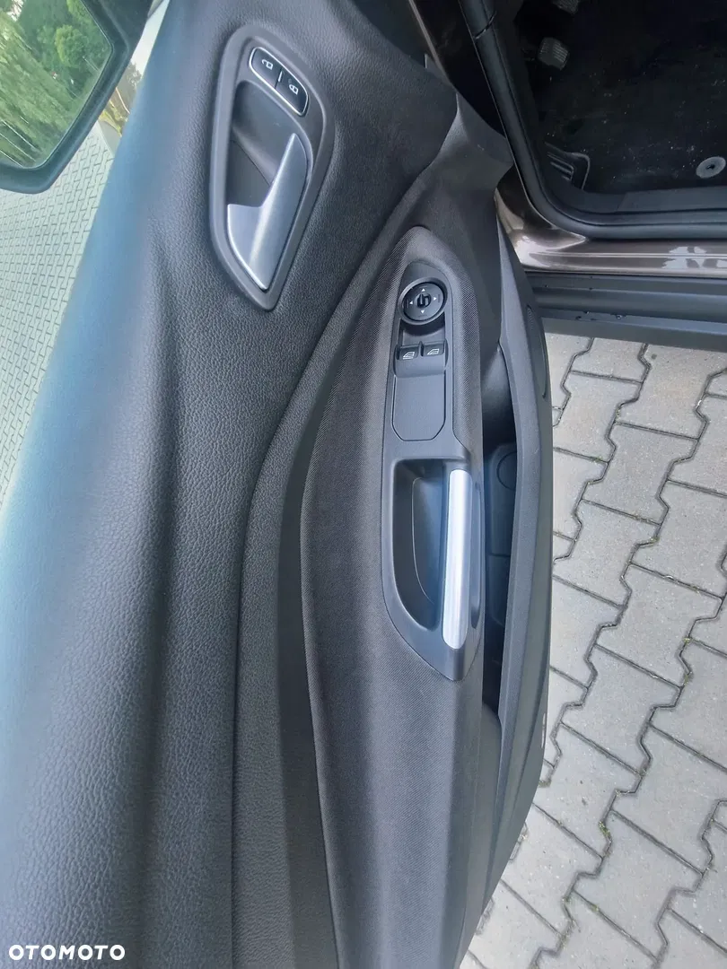 2017 Ford C-MAX, photograph 10