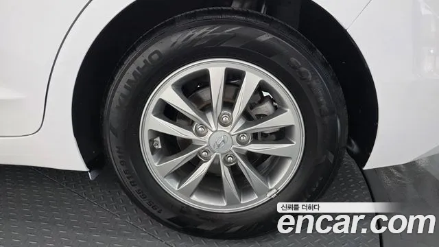 2019 Hyundai AVANTE 1.6, photograph 8