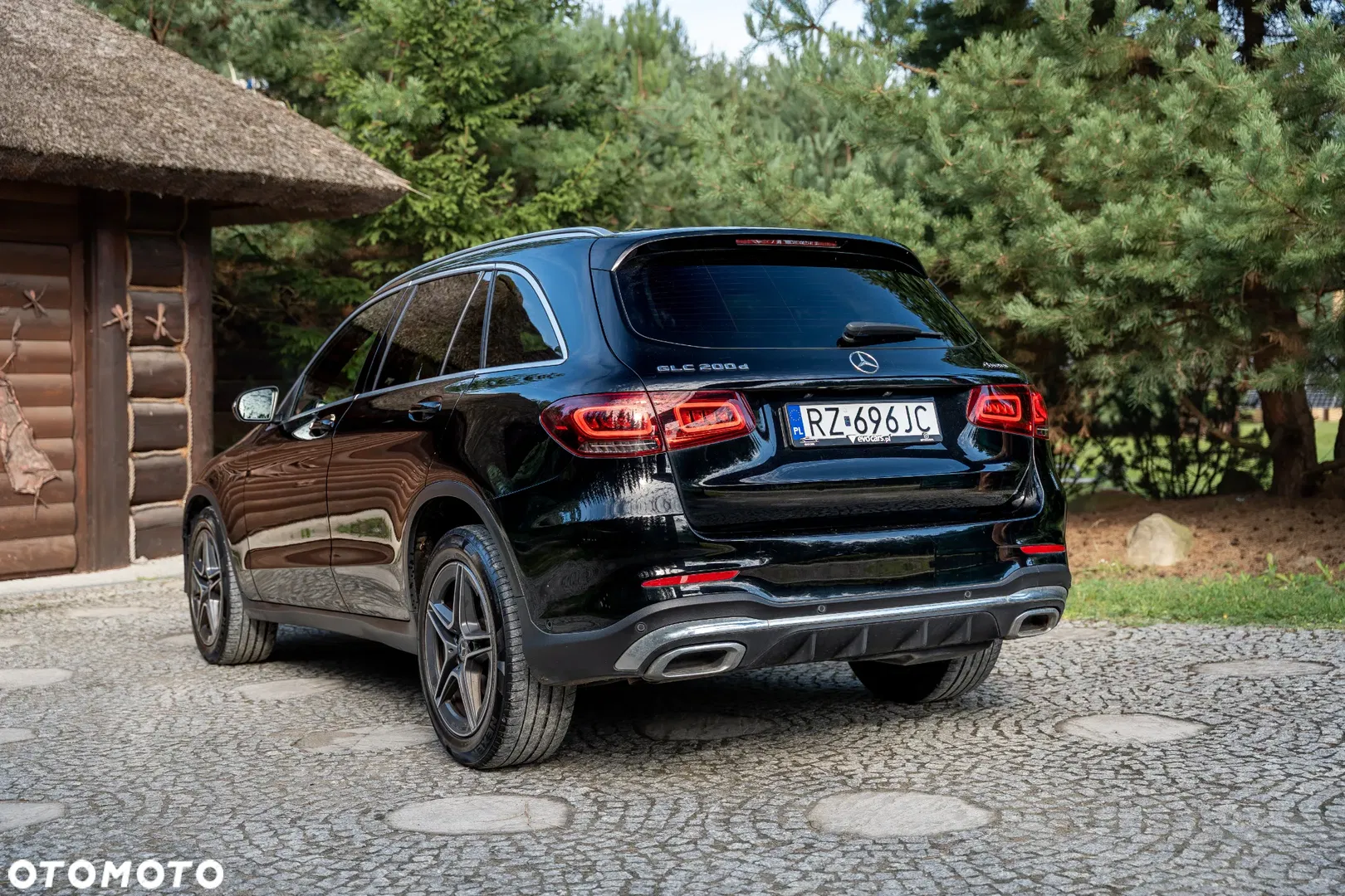 2020 Mercedes-Benz GLC 200 d 4Matic 9G-TRONIC AMG Line, photograph 11