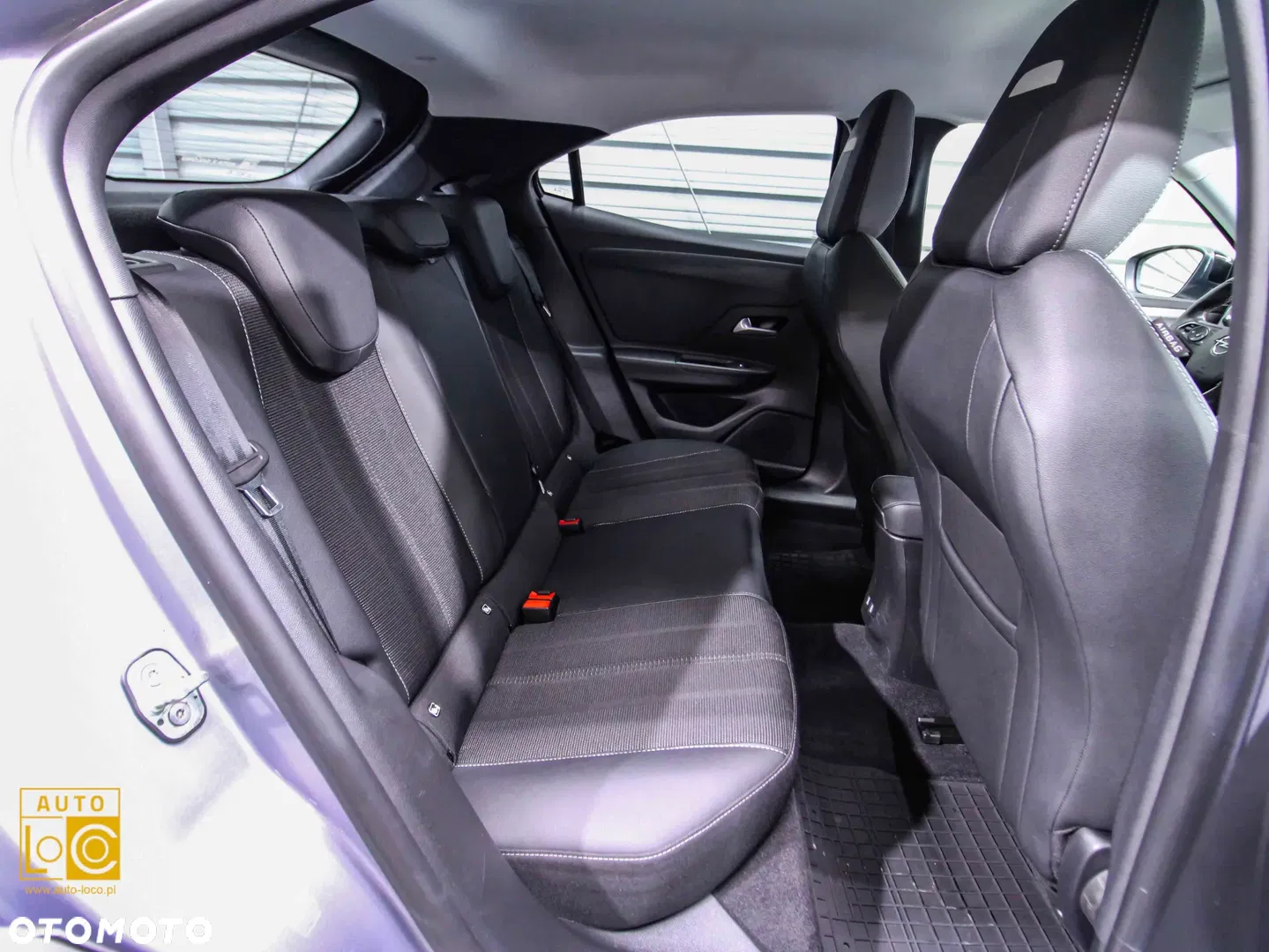 2021 Opel Mokka 1.2 T Elegance S&S, photograph 9