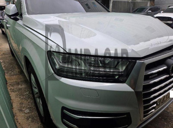 2019 Audi Q7 45 TFSI quattro, photograph 4