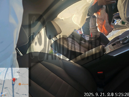 2024 BMW i4 eDrive40, photograph 2
