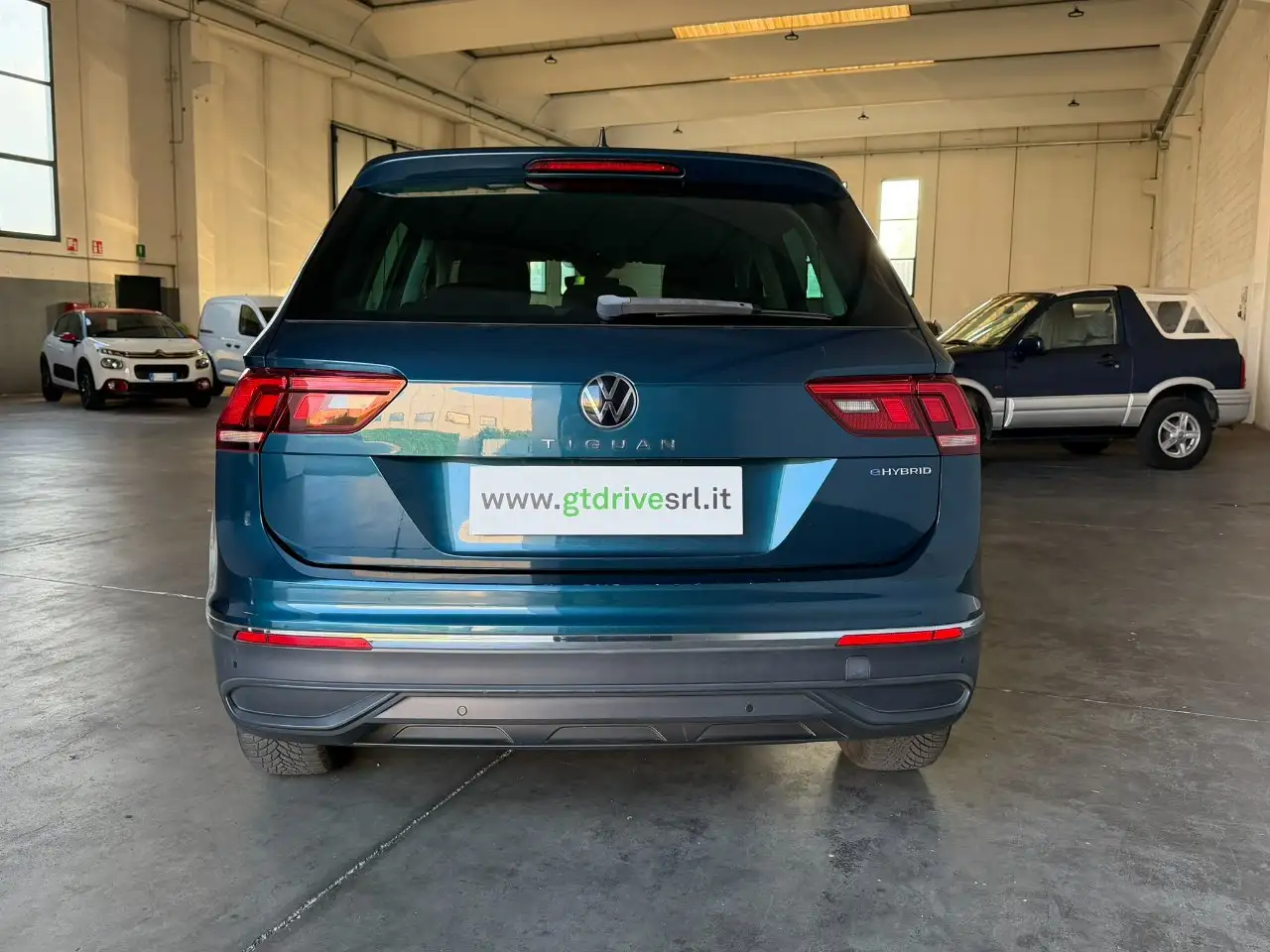 2021 Volkswagen Tiguan 1.4 tsi eh Life dsg, photograph 3