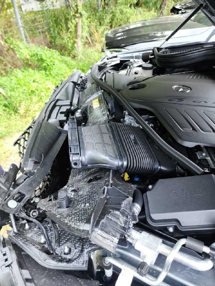 2024 Mercedes-Benz GLE 450 4MATIC, photograph 2