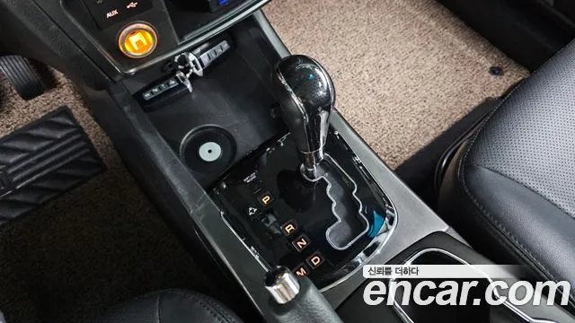 2017 KG_Mobility_Ssangyong KORANDO 2.2 RX 2WD, photograph 1