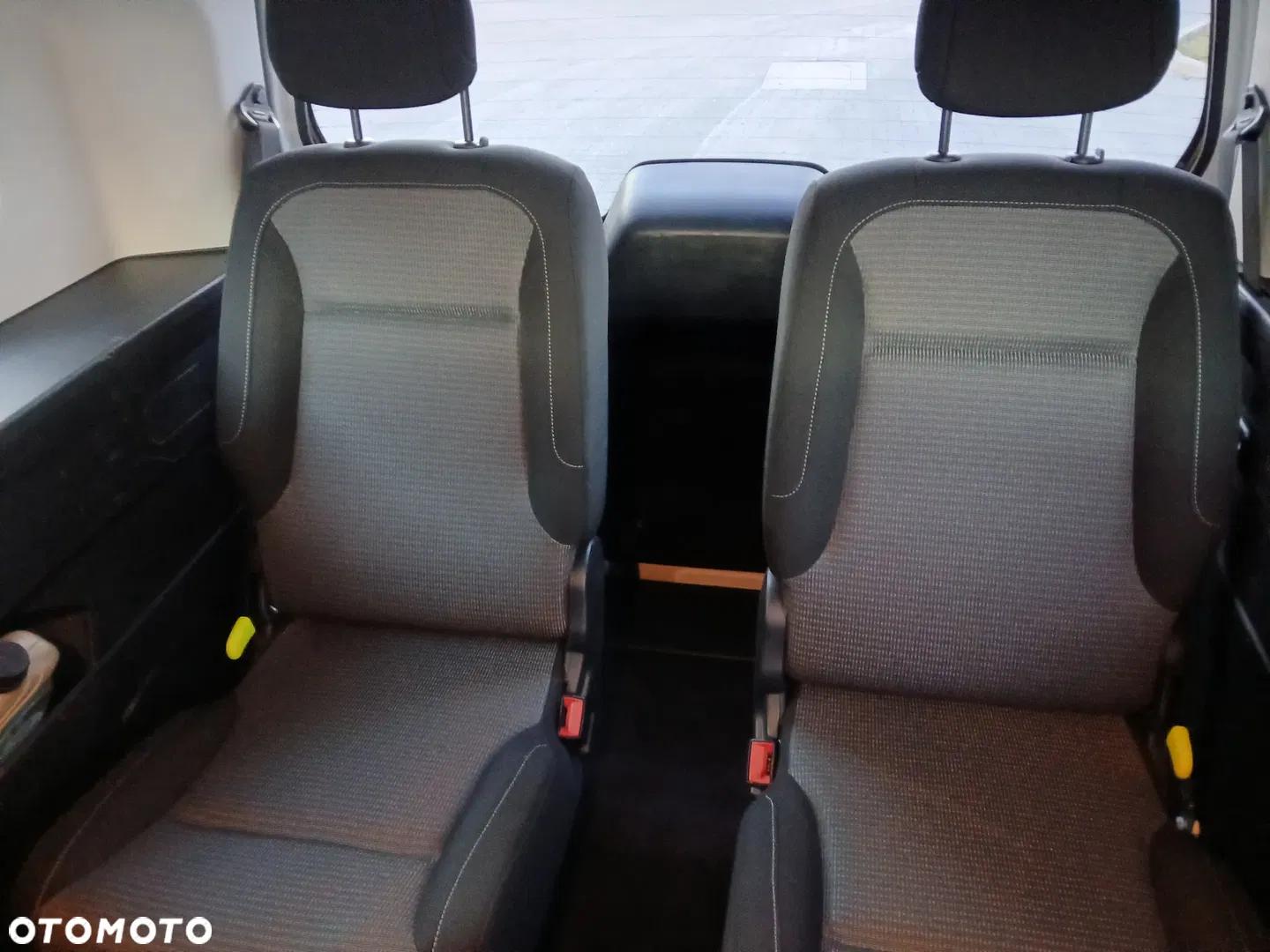 2020 Toyota Proace City Verso Long 1.5 D-4D Business, photograph 10
