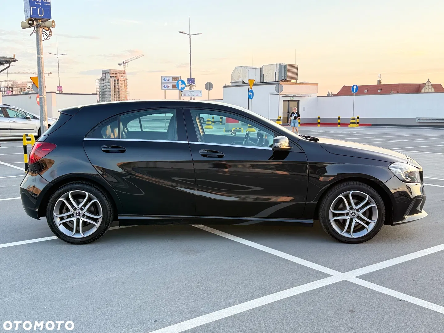 2017 Mercedes-Benz Klasa A, photograph 3
