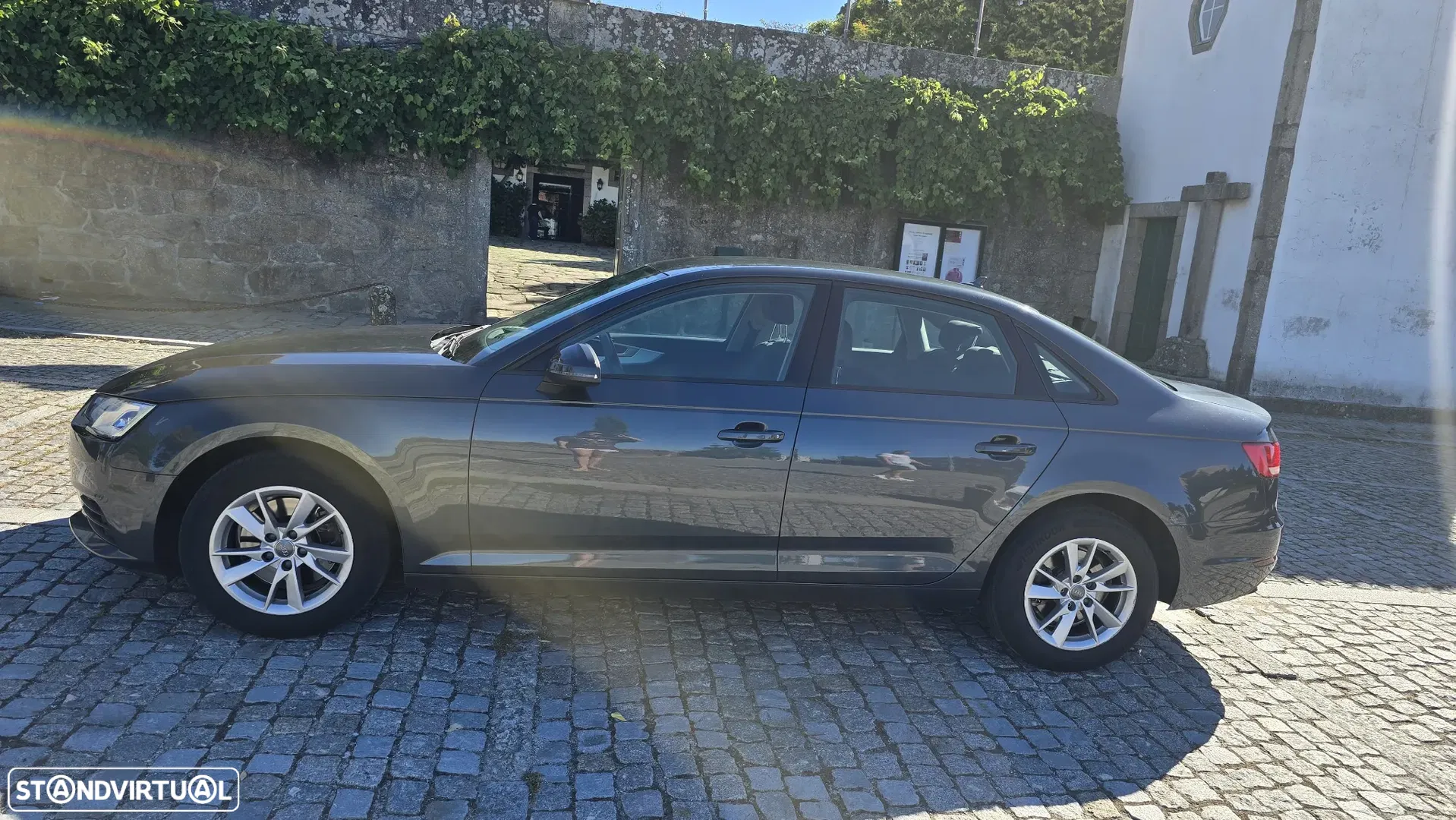 2016 Audi A4, photograph 6