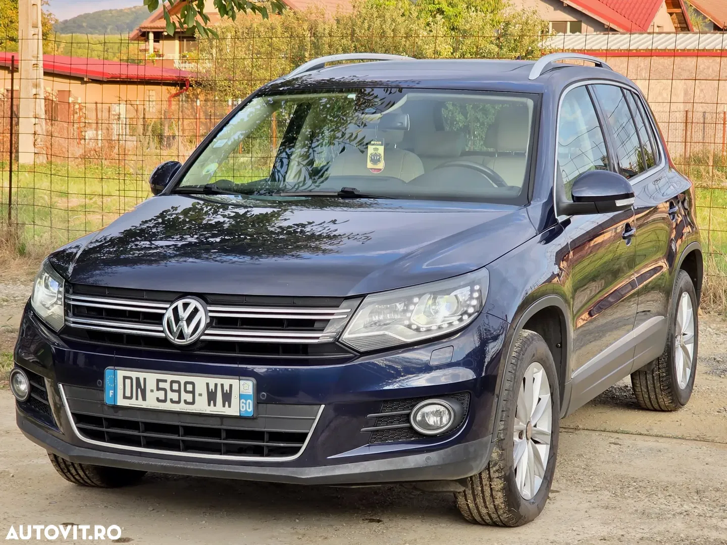 2015 Volkswagen Tiguan 2.0 TDI DPF 4Motion DSG Exclusive, photograph 3