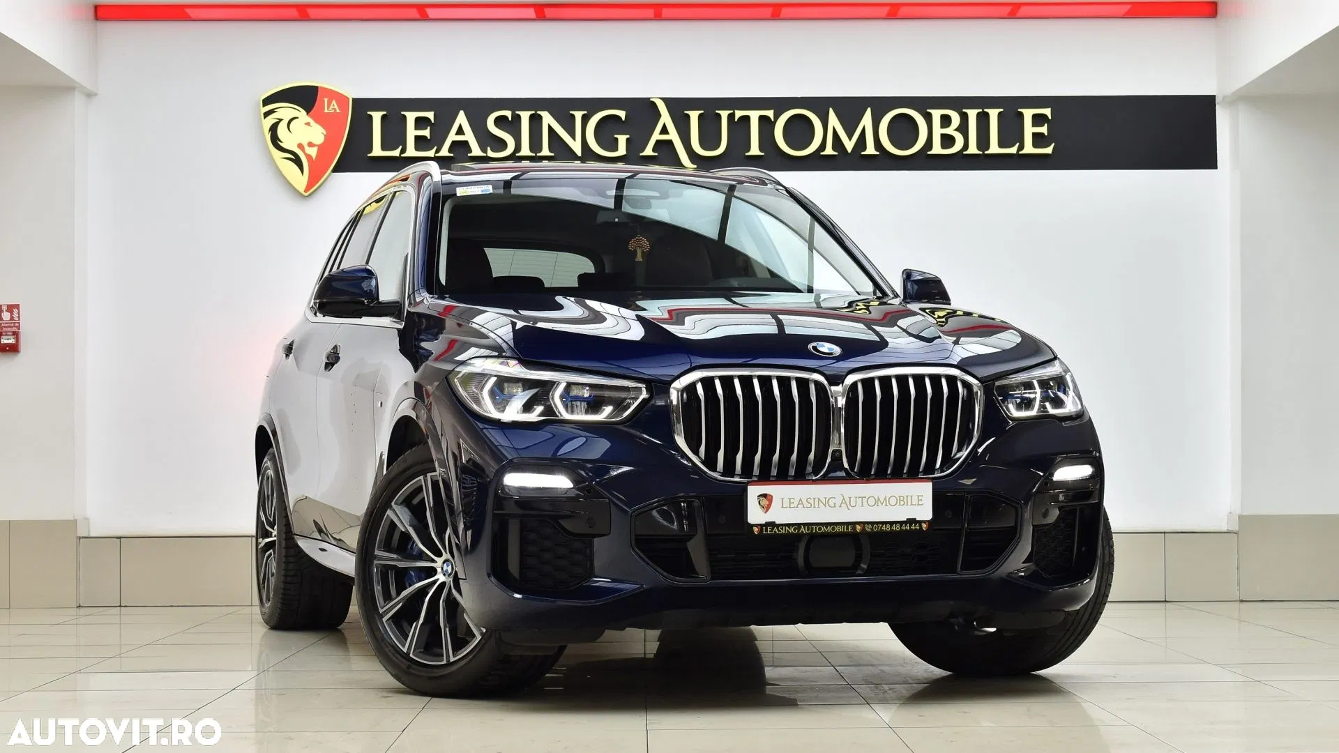 2020 BMW X5 xDrive45e, photograph 3