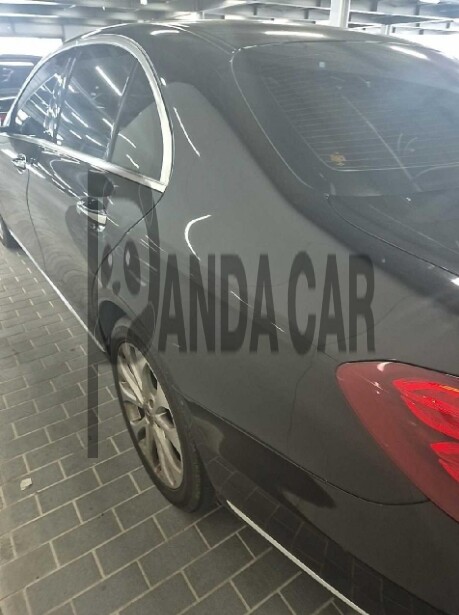 2019 Mercedes-Benz E220 d 4Matic, photograph 4